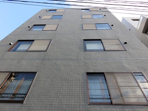 プレジール三番町 5