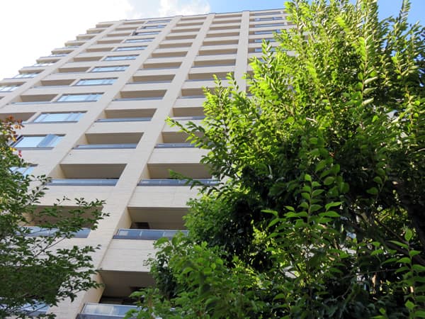 ブランズ四番町 2