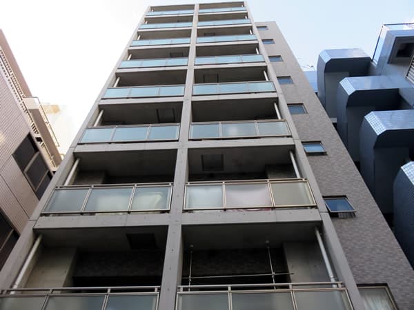 ユニロイヤル九段南 1