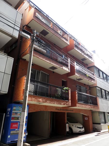 ライオンズマンション九段南 3