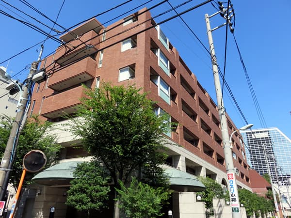 ヴェーゼント赤坂新坂 1