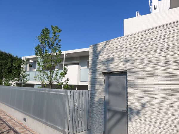 ドレッセ美しが丘ヒルズ 8