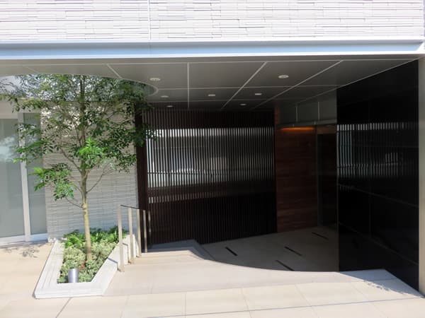 ドレッセ美しが丘ヒルズ 12