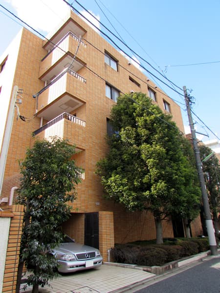 東高ペアシティルーセント成城 3