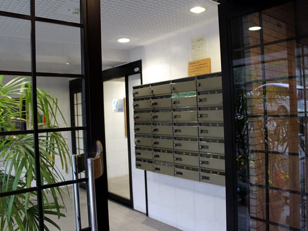 ナイスアーバン井土ヶ谷1番館 8