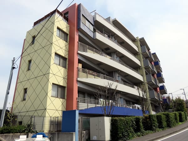 ヒューマンスクエアたまプラーザ美しが丘西 1