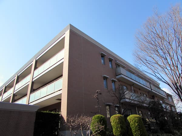 パークアベニュー芦花公園5番館 1