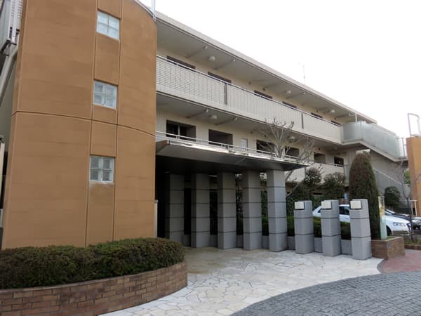 リビオ目白西坂ヒルテラス 1