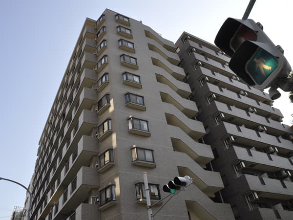 シャロン横浜大通り公園 3