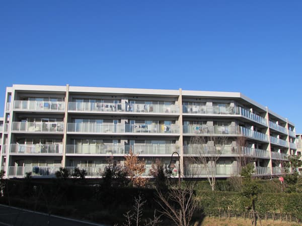 オーセントコートはるひ野2番街 1