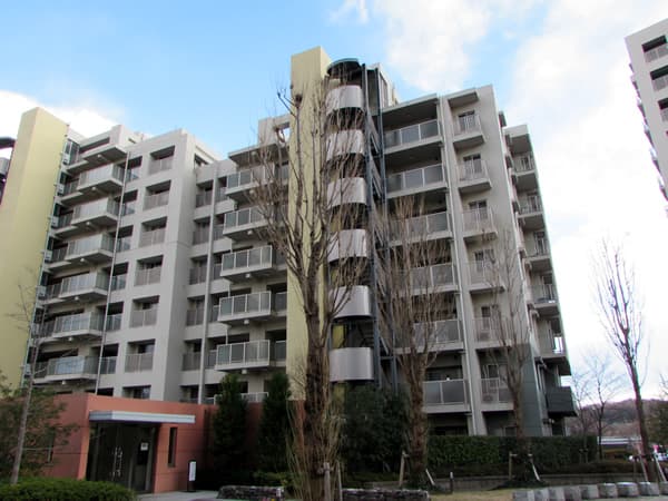 ファインストーリアグロースコート(G棟) 2