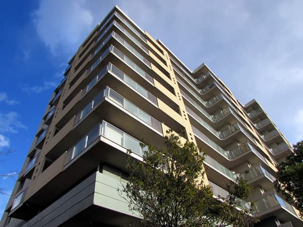 ファインストーリアディライトコート(D棟) 1