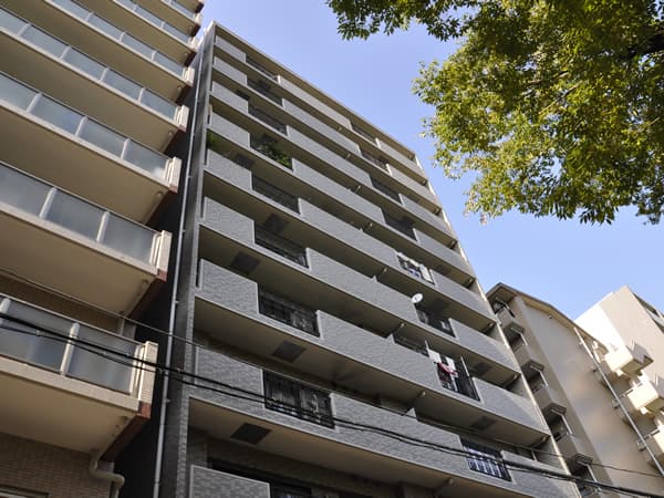 モナーク関内大通り公園前 1