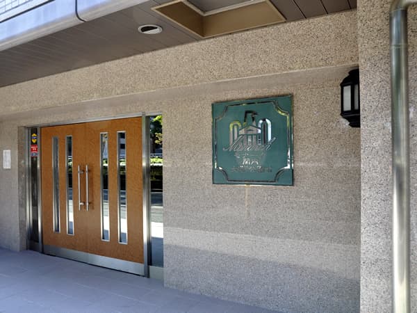 モナーク関内大通り公園前 6