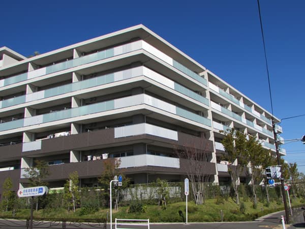 リーフィアレジデンスはるひ野 4