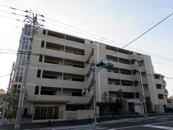 ライオンズ五月台レジデンス 3