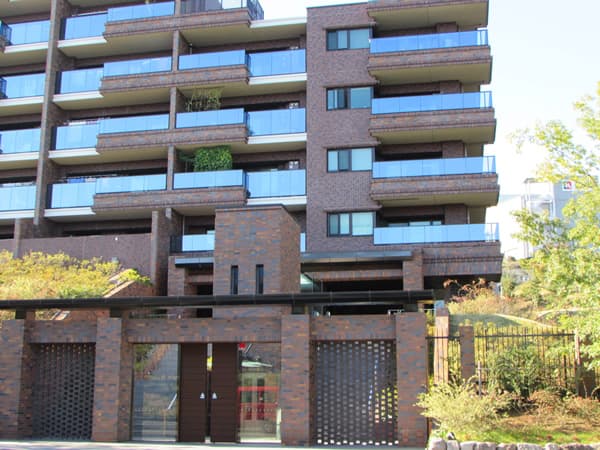 ライオンズはるひ野シーズンズテラス 6