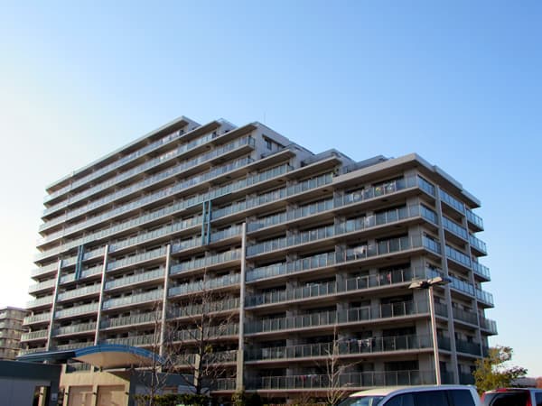 タンタタウンアルボの丘向陽台4番街 1