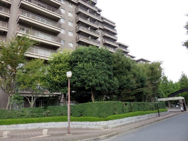 エステスクエア成瀬 3