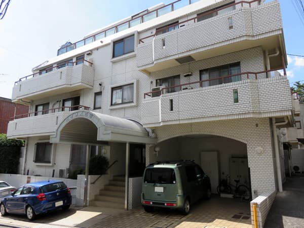 ハイネス四谷 1