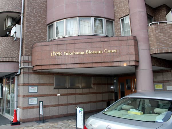 リブゼ横浜ブラッサムコート 3