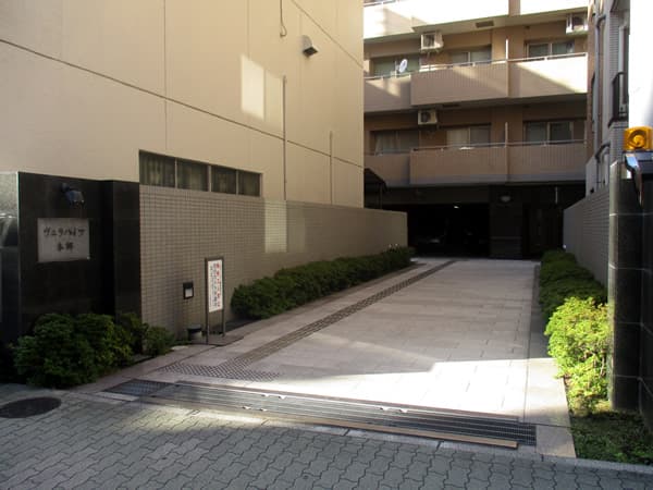 ヴェラハイツ本郷 6