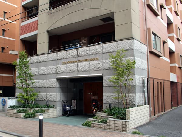 リブゼ横浜サザンスクエア 2