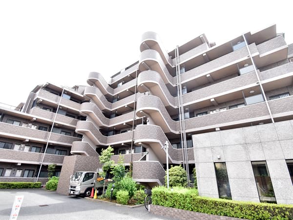 ドラゴンマンション市川 3