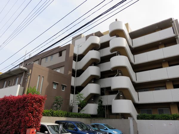 コアロード町田 花水木通り 10