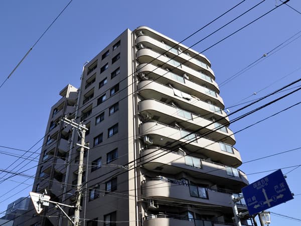 ナイスアーバン反町公園2番館 1