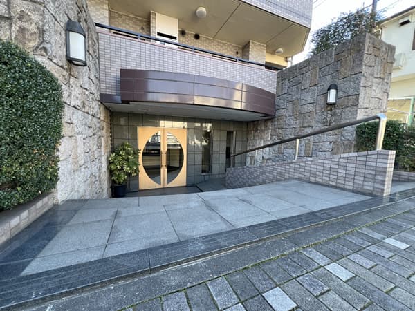 パティオ山手 3