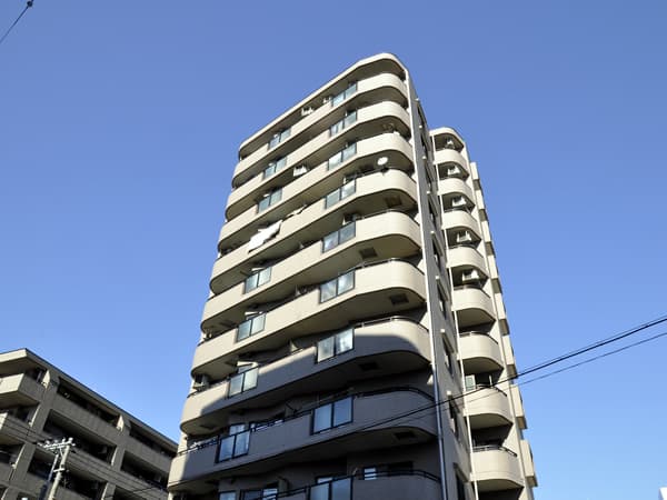 ナイスアーバン反町公園2番館 4