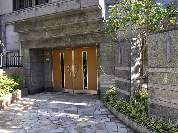 ナイスアーバン反町公園2番館 7