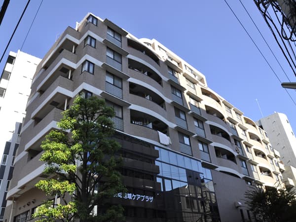 レールシティ横浜反町公園 1