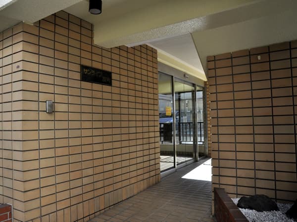 サンライフ反町 7