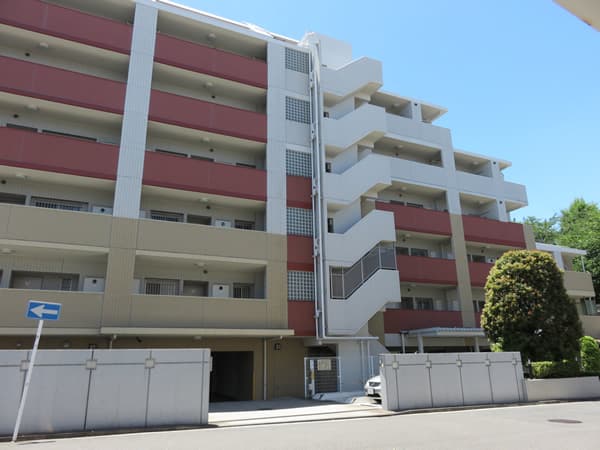 プラハ横浜ブリーズガーデン 10