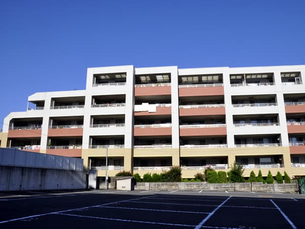 プラハ横浜ブリーズガーデン 22