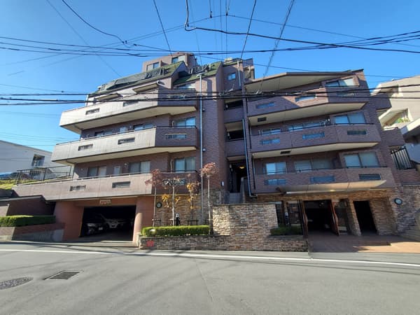 ドメス向ヶ丘遊園ジャルディーノ 3