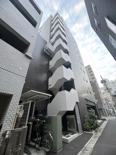 アクサス銀座アジールコート 3