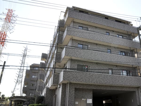 ライオンズマンション岸根公園南 1