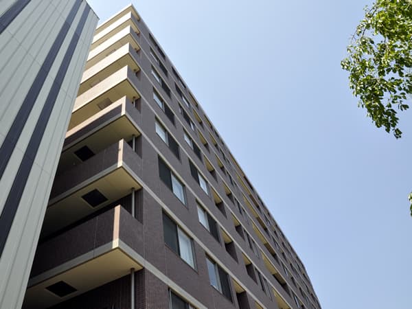 レグラス横浜西口 4