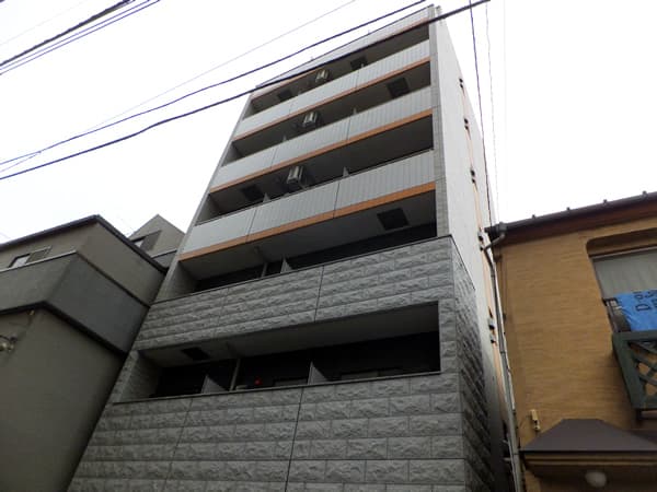 ガーラステーション新宿牛込柳町 1