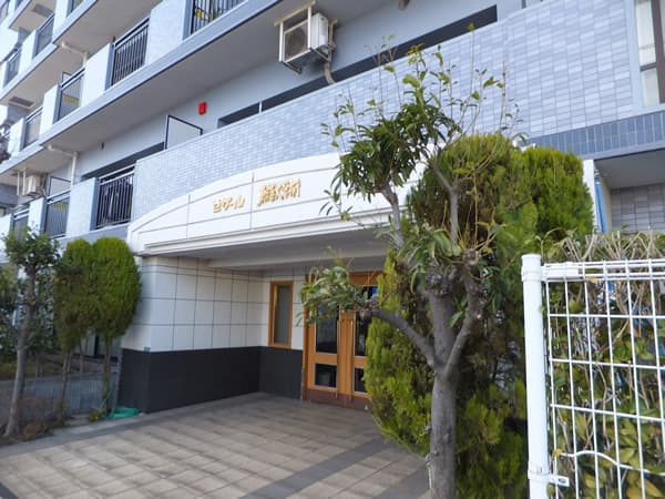 セザール東海大学前 4