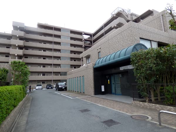 南林間パークホームズ2番館 4