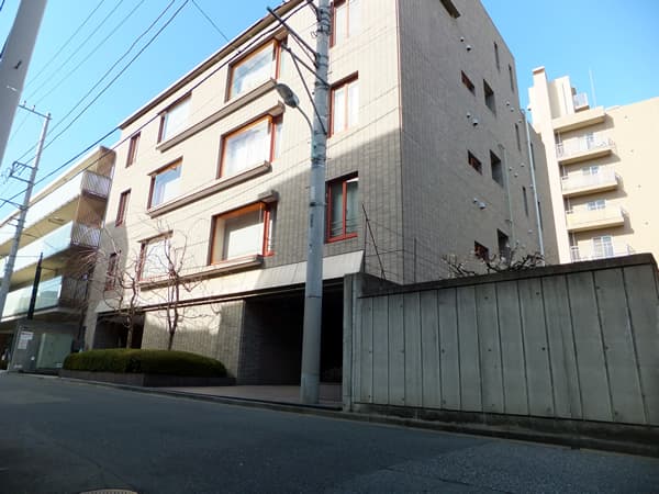 グランエフタ高輪 2