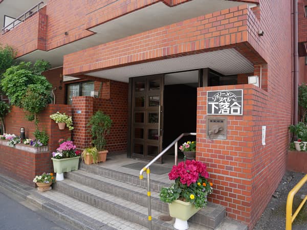 ジョリーメゾンヌベル下落合 8