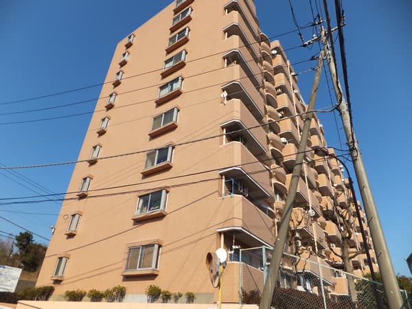 鶴巻温泉サマリヤマンション 1