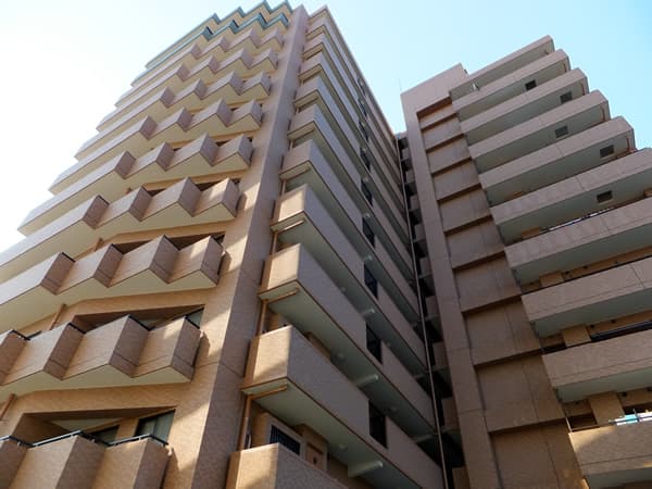 コスモステージ鶴巻温泉 3