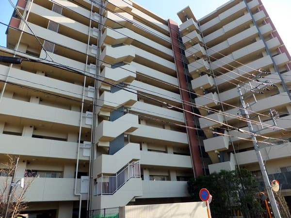 レクセルマンション鶴巻温泉 4