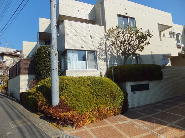 ヴィラヴェルデ生田B棟 1